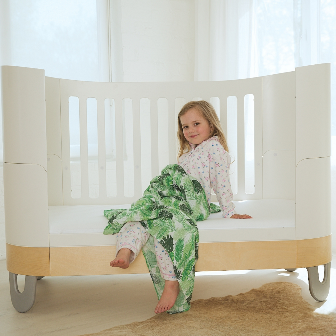 Serena Kinderbett + Minibett – ganz in Weiß