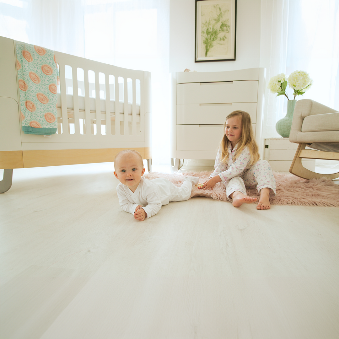 Serena Cot Bed + Mini Cot